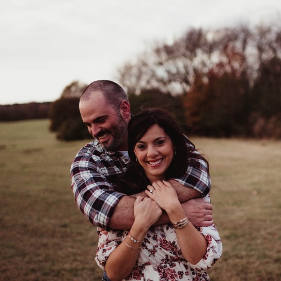 Meet your Posher, Stephanie - Picture 1 of 1